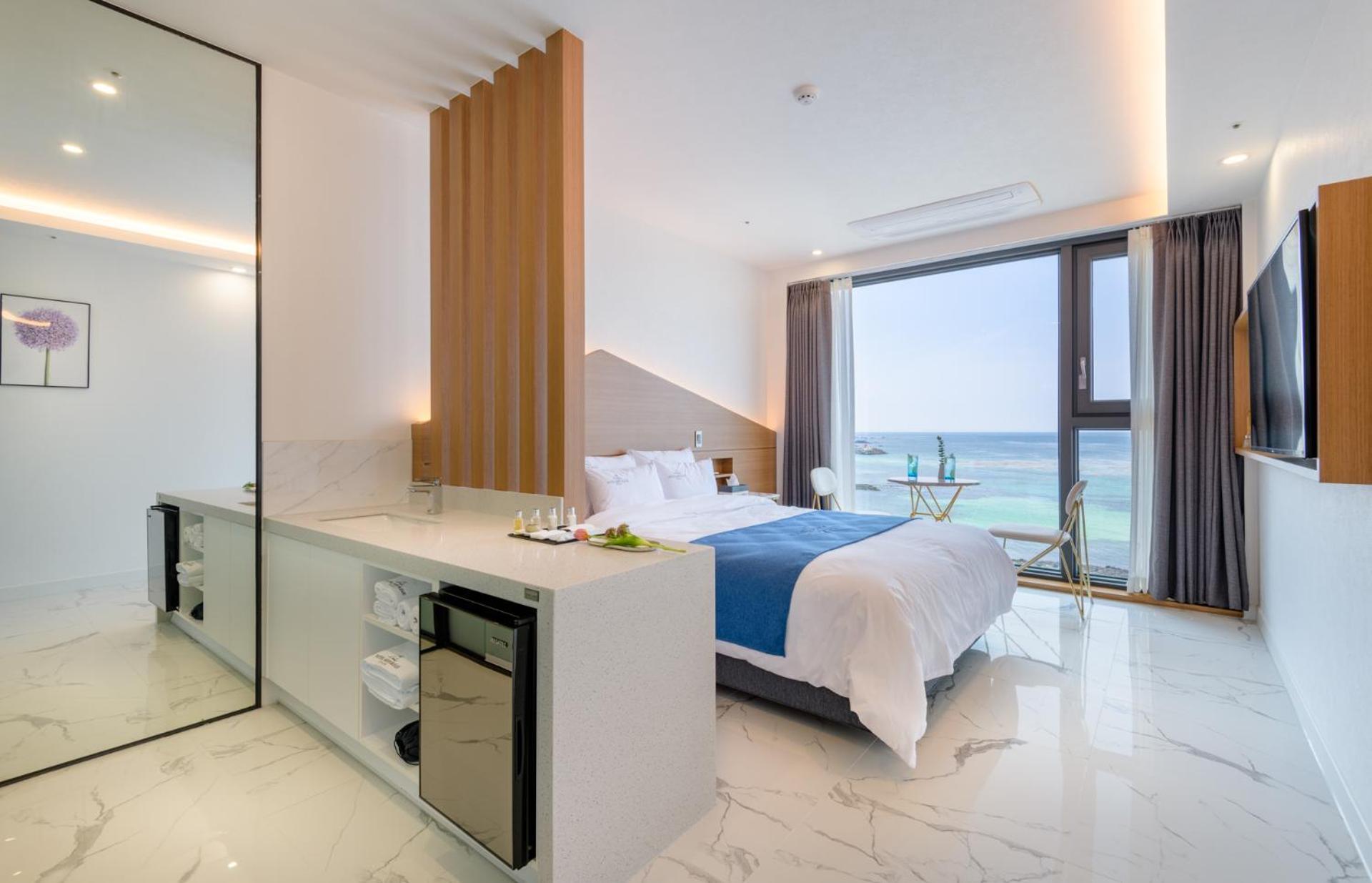 Hotel Mer Bleue Чечжу Екстер'єр фото