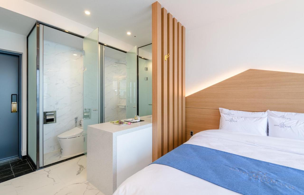Hotel Mer Bleue Чечжу Екстер'єр фото