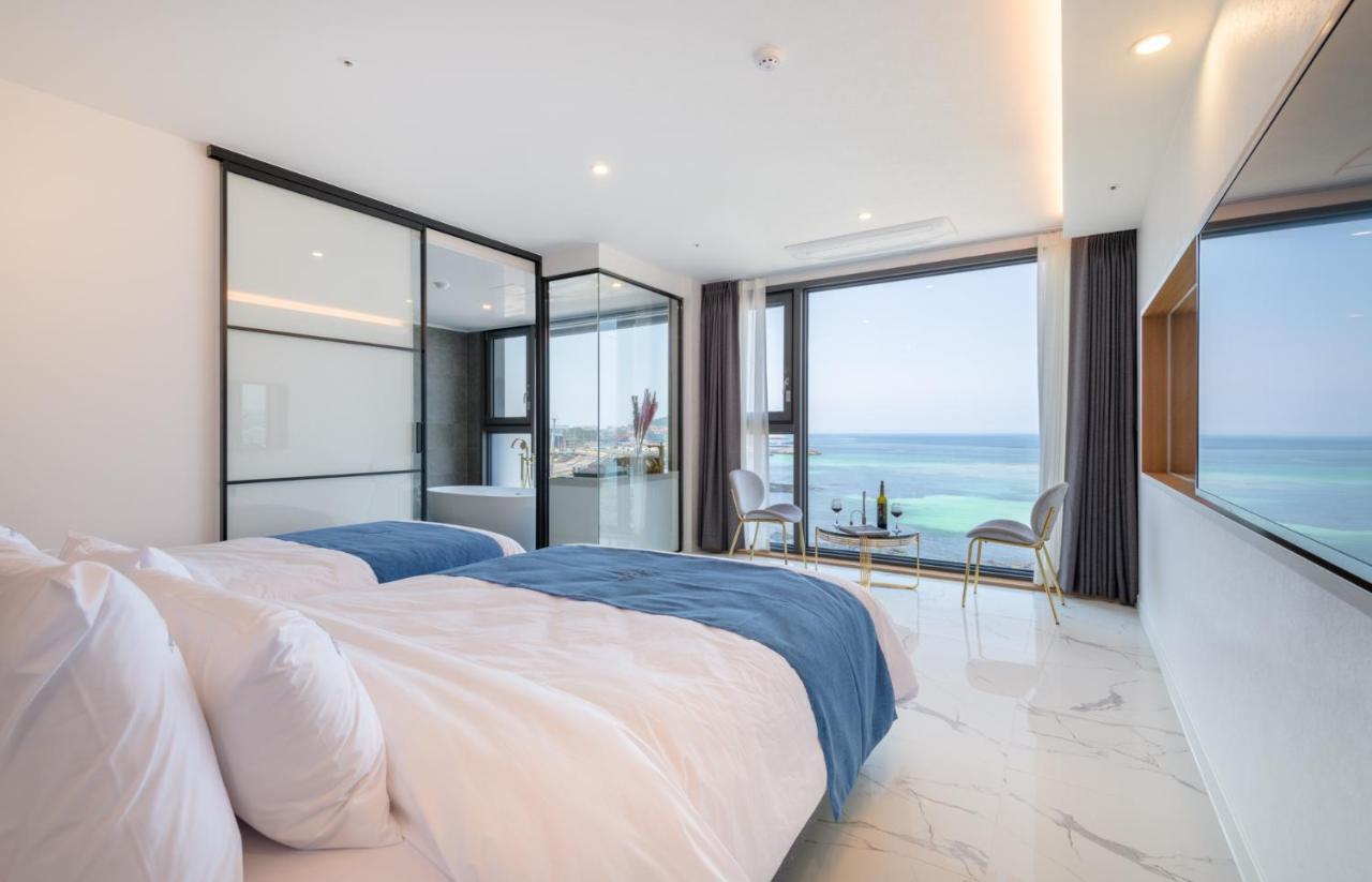 Hotel Mer Bleue Чечжу Екстер'єр фото